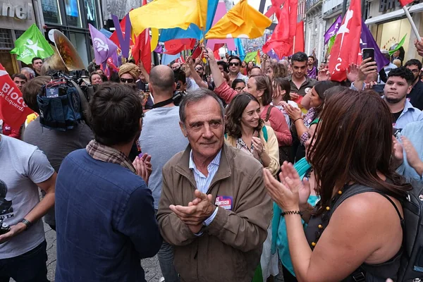 António Capelo numa arruada no Porto