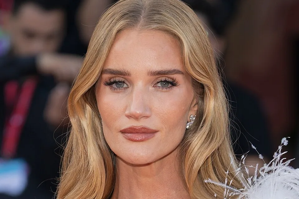 Fotografia de Rosie Huntington-Whiteley